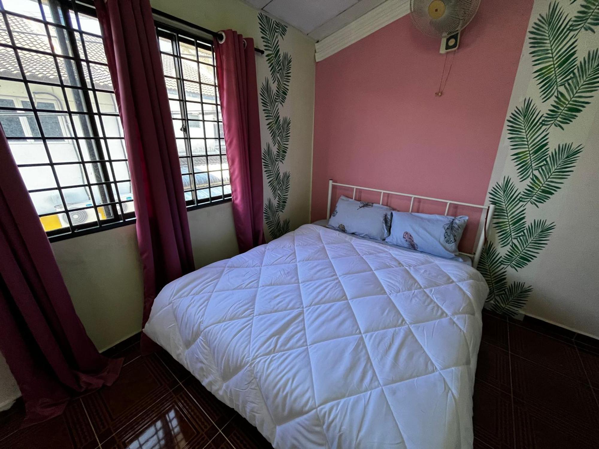 Wan Homestay Kulim Hi-Tech Utk Msliim Shj المظهر الخارجي الصورة